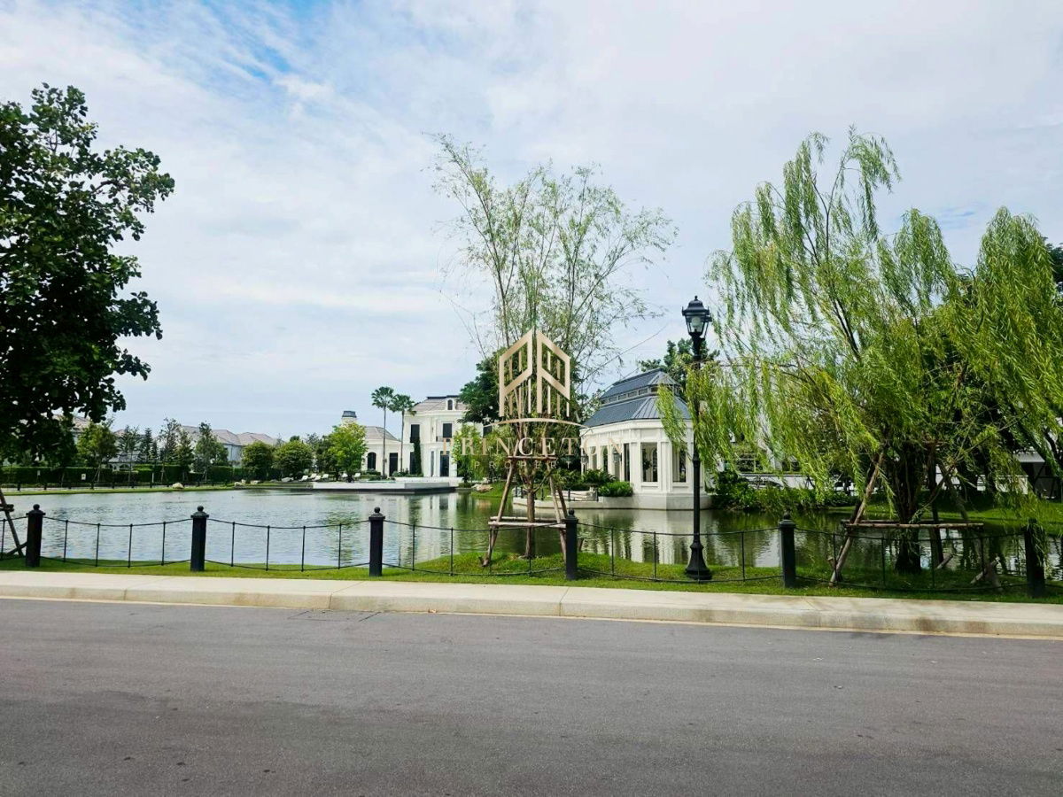 picture Luxury detached residence at Nantawan Bangna KM.15 - 14/15