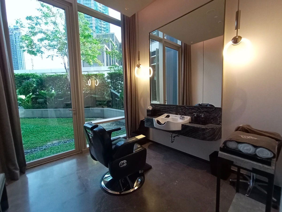 รูป Four Seasons Private Residences ( Luxury Condo next to the Chao Phraya River ) - รูปที่ 54/81