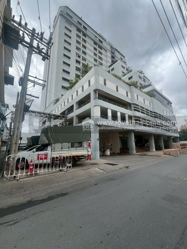 picture Condo for sale, Sathorn Happyland Tower, St. Louis, size 71.43 sq m.,  1st floor, prime location in the heart of Sathorn, great value, - 6/13