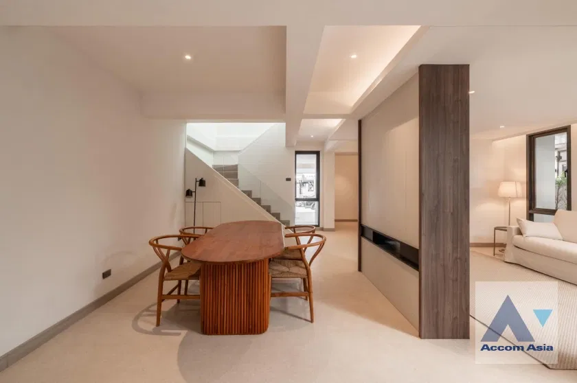 picture 🔼🔽 AccomA 📩  3 BR House in Phaya Thai (AA43042) - 10/20