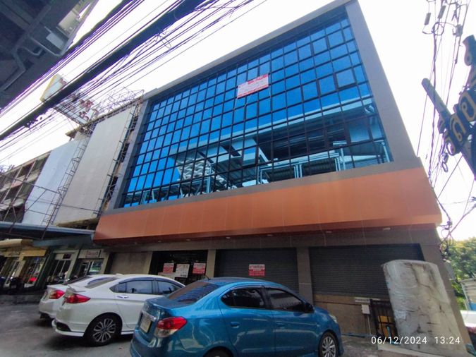 ขาย อาคารพาณิชย์ 4 คูหา ทำเลบางเขน ใกล้ MRT มัยลาภ