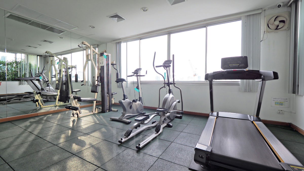 picture Condo for rent on project Sathorn Plus By The Garden. 80 sq.m. 2 brs. 2 bths. Near MRT Lumpini stations only 32k/mo. - 12/14