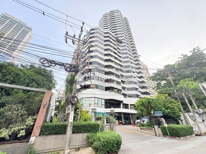 Lake Avenue Sukhumvit 16