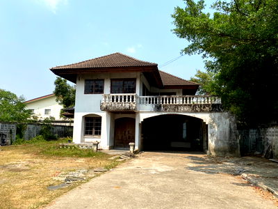 Houses for sale Saphan Mai : Single House on 1-0-0 Rai in Ramintra, Bangkok