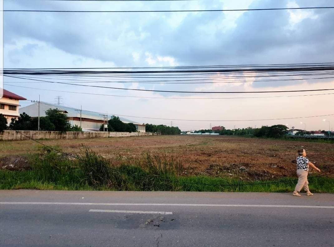 picture Large plot of land for sale, next to Phahonyothin Road, prime location, Wang Noi, Ayutthaya, 7.5 million per rai. - 2/8