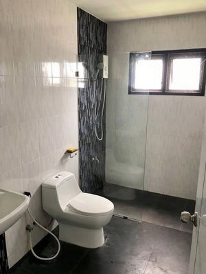 picture FOR RENT DETACHED HOUSE POOL VILLA UDOMSUK / 5 bedrooms 3 bathrooms / 60 Sqw. 400 Sqm. **90,000** CLOSE TO BTS UDOMSUK - 13/14
