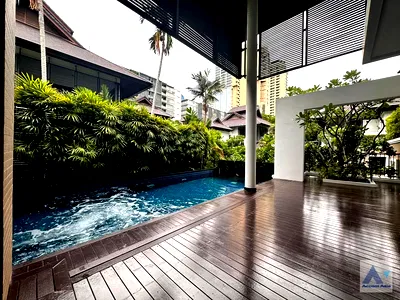 Houses for rent Petchburi Road Bangkok : 🔼🔽 AccomA 📩 Private Swimming Pool 4 BR House @House with pool Exclusive compound (1812512)