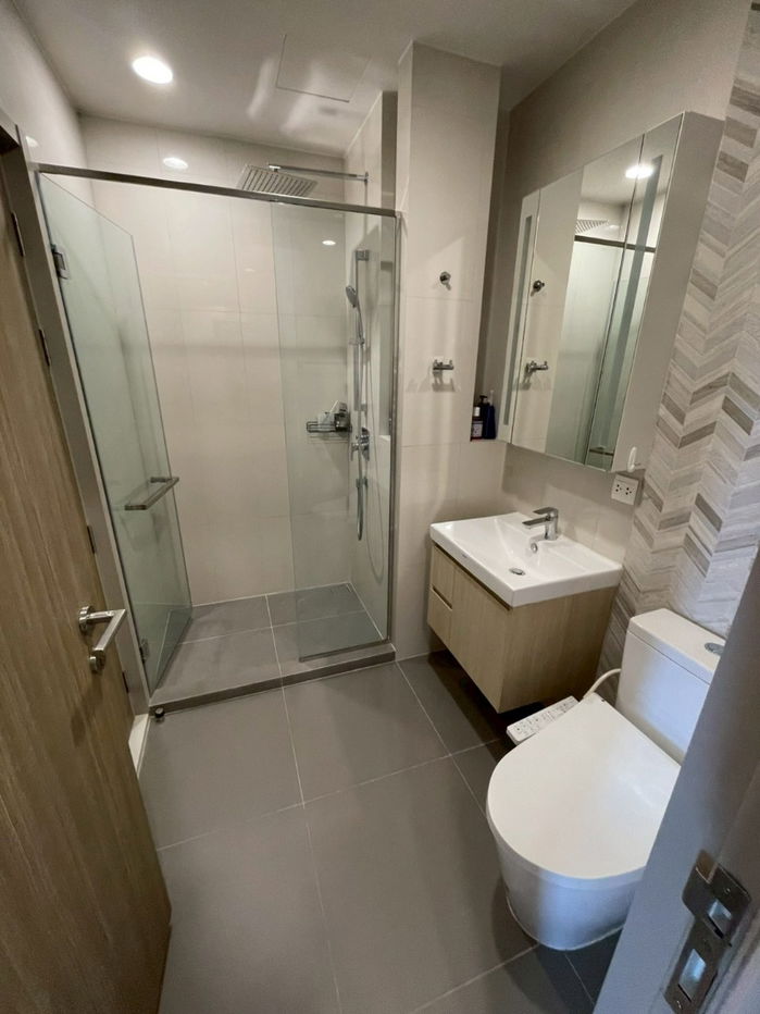 picture PFD-05578	Condo for Rent: Oka Haus Sukhumvit 36 Schedule a viewing ■ Line: @propertyfinder	 - 5/5