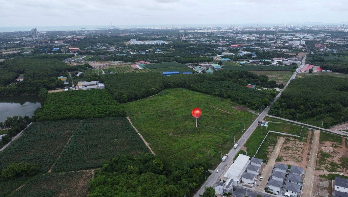 picture Call : 098-887-8949 Land for sale, Map Ta Phut, Mueang Rayong Near Sukhumvit Road, Area 2 rai and 20 rai, good location in the heart of Rayong City - 8/12