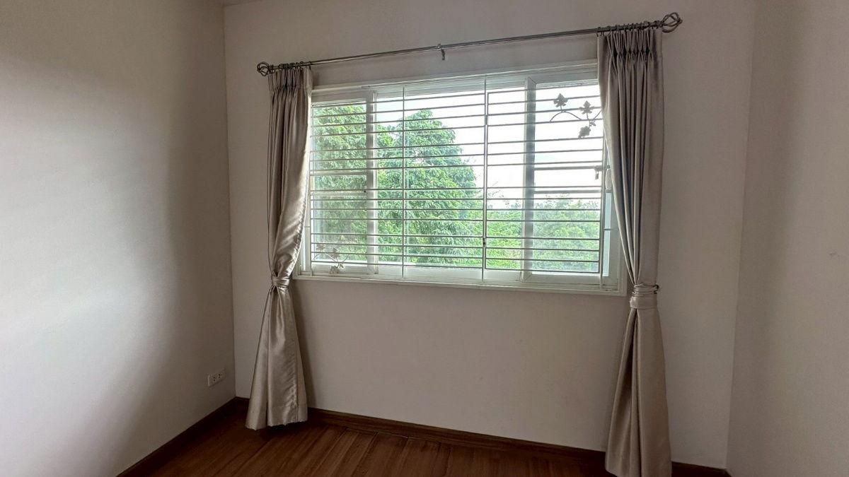 picture 3-story townhome for sale, Villette City Pattanakarn 38, 3 bedrooms 3 bathrooms, Fully furnished - 15/16