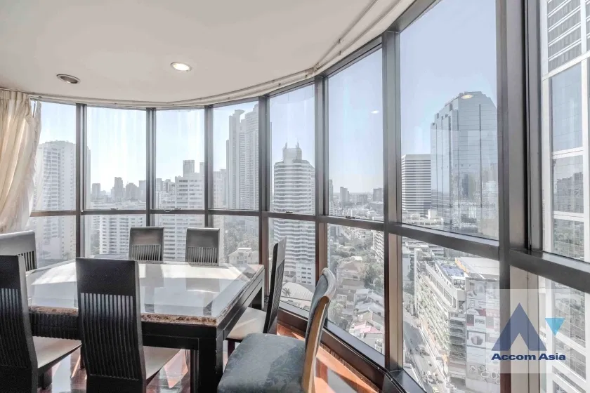 picture 🔼🔽 AccomA 📩 Bright condominium with curved windows and open-plan living in Sukhumvit (24409) - 4/20