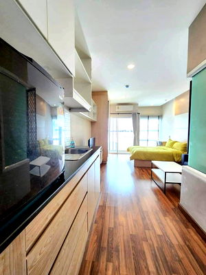 เช่าคอนโด ริมปิง ซูเปอร์มาเก็ท : Siri คอนโด  ให้เช่า  7,000 บาท ใกล้เซ็นทรัลเฟส ห้องมุม ว่างพร้อมอยู่ 