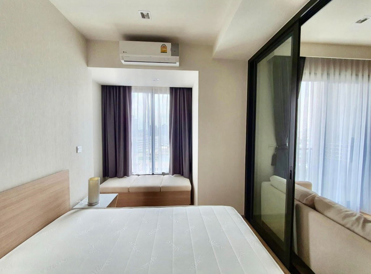 picture code : C45 M Jatujak Bedroom : 1  Bathroom : 1 - 4/5