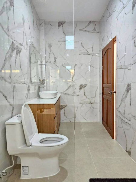 picture Newly built detached house for sale in Pattaya area, great  location, near Regent's International School. - 12/19