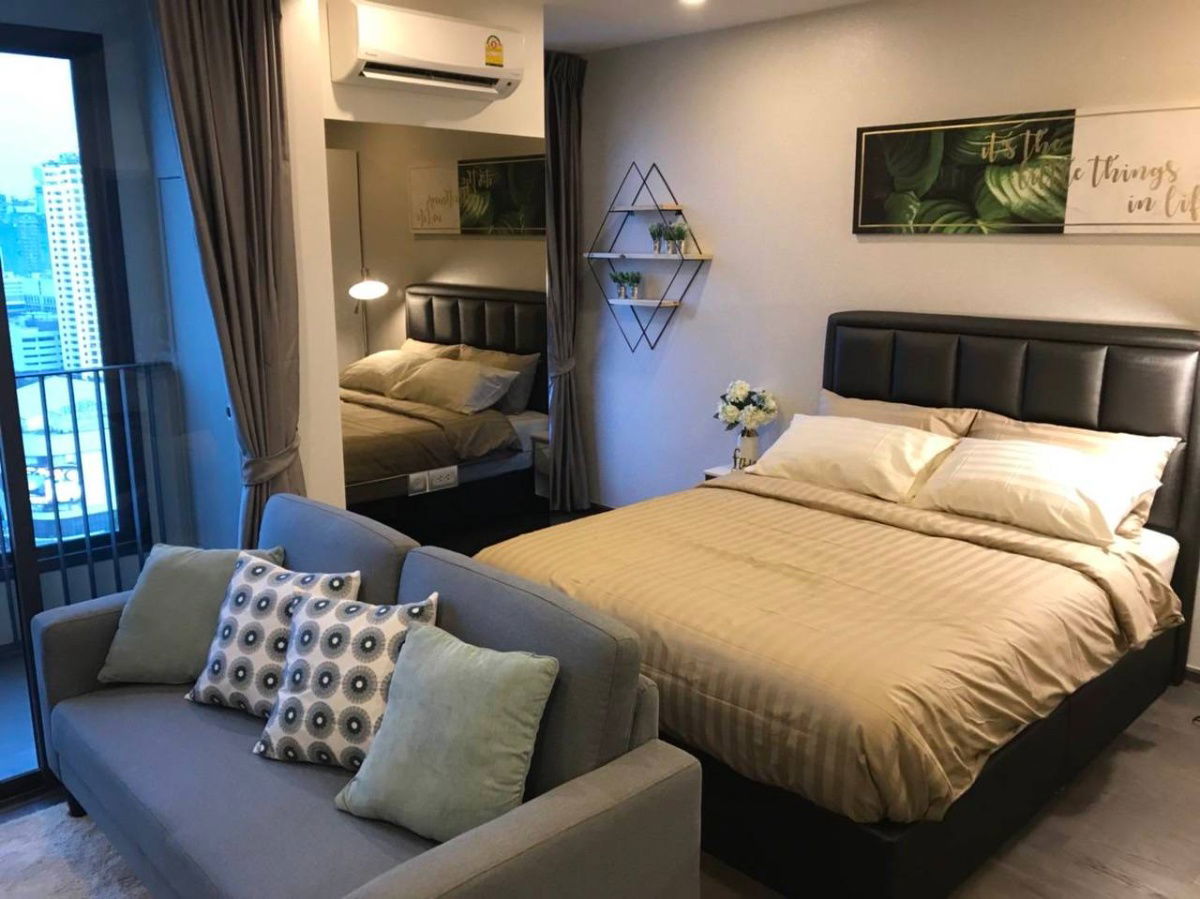 picture Ideo Q Siam Ratchathewi【𝐒𝐄𝐋𝐋 & 𝐑𝐄𝐍𝐓】🔥Luxury, dark tones, fully furnished, perfect for city living🔥  Contact Line ID: @hacondo - 1/9