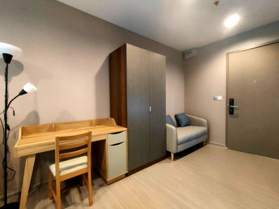 คอนโดให้เช่า : Life Asoke Hype Cheapest price !!!  >> Studio room (16,000 baht) >> Fully Furnished (Line Id: meigood777)