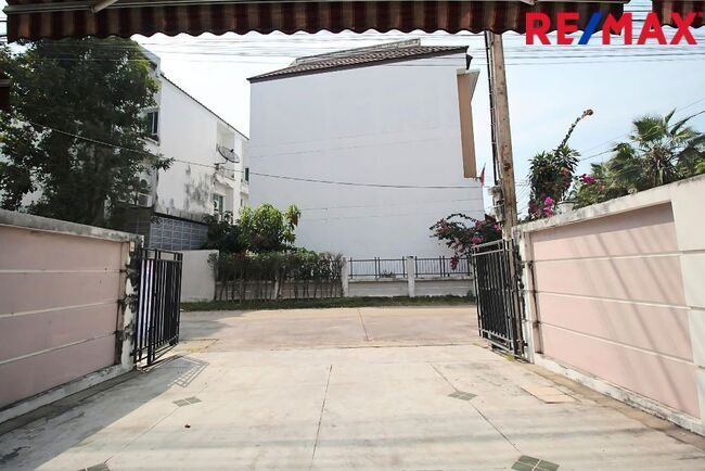 รูป บ้านกลางเมือง สาทร - ตากสิน 2  หน้าสวน สภาพดี ราคาทุน   - รูปที่ 3/6