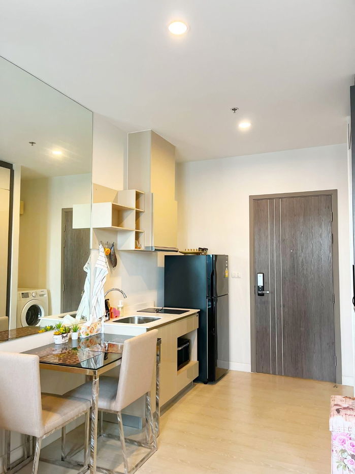 picture For rent, Niche Pride Thonglor-Phetchaburi. High floor, nice view, fully furnished, shuttle service to MRT. Ready to move in  - 1/7