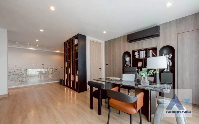 picture 🔼🔽 AccomA 📩 Fully Furnished,Private Swimming Pool 3 BR House @SCAPE ARI (AA44534) - 9/18