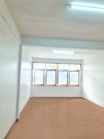 picture BTS Bearing BTS Bangna 50m. Commercial building for rent 4-storey + mezzanine 1 unit on the left 18 - 3/8