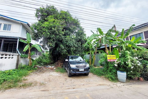 ขายที่ดิน ซ.เพชรเกษม 112   โทร หรือ Line : 0818494394