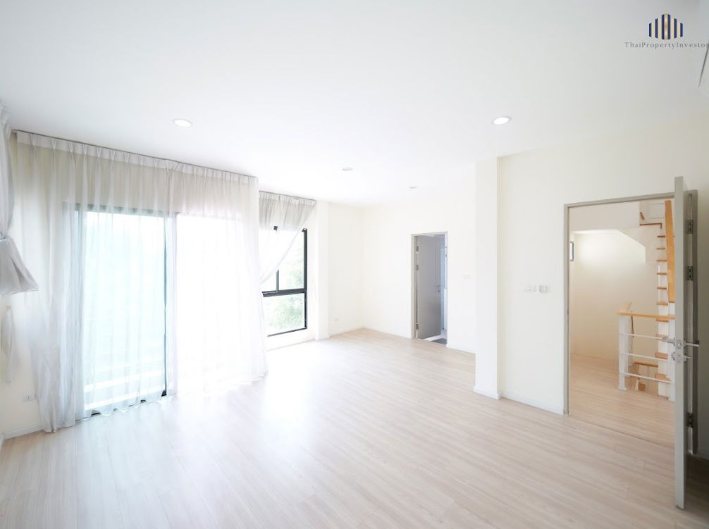 รูป ขายขาดทุนยับ! บ้านไม่เคยเข้าอยู่ ฝั่งตรงข้ามวิวสวนไม่ชนใคร ขายบ้านกลางเมือง ดิ อิดิชั่น พระราม 9 - อ่อนนุช (Baan Klang Muang The Edition Rama 9-Onnut) - รูปที่ 16/43