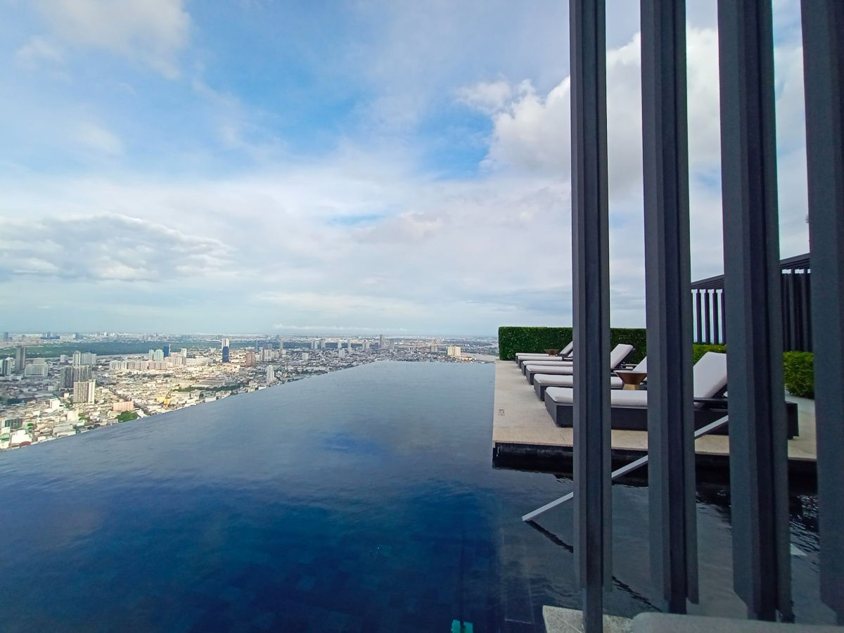 รูป Four Seasons Private Residences ( Luxury Condo next to the Chao Phraya River ) - รูปที่ 28/81