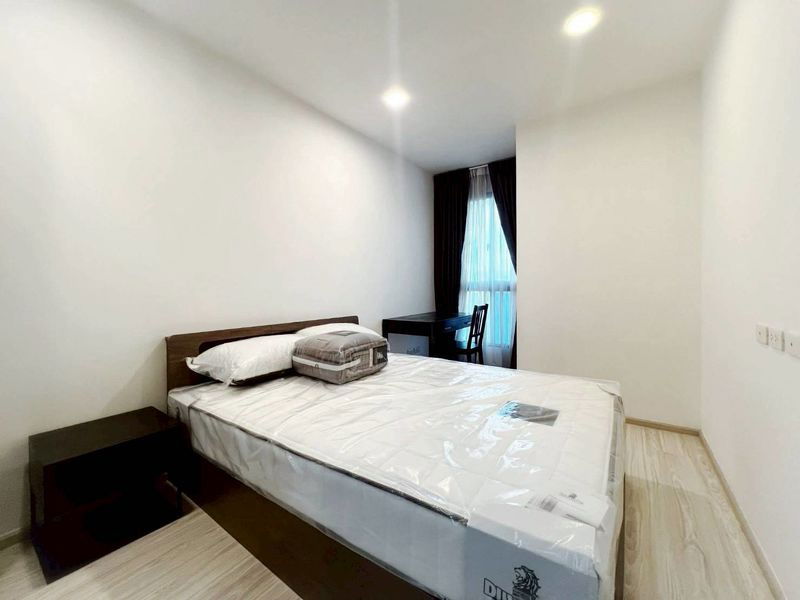picture  For Rent  Ideo Mobi Eastgate  Fully furnished  1 Bedroom 1 Bath, Close to BTS Bangna  - 4/9