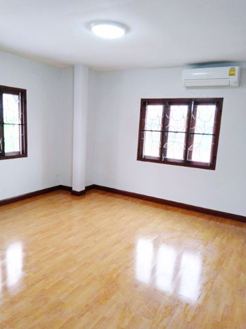 picture Big C Laemthong 2.8 km. Mansion 2-3 parking spaces, 8,499 baht/month, 55 sq m., 255 sq m., Tabma Ray - 3/8