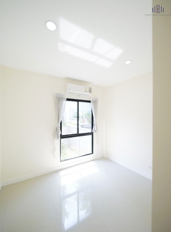รูป ขายขาดทุนยับ! บ้านไม่เคยเข้าอยู่ ฝั่งตรงข้ามวิวสวนไม่ชนใคร ขายบ้านกลางเมือง ดิ อิดิชั่น พระราม 9 - อ่อนนุช (Baan Klang Muang The Edition Rama 9-Onnut) - รูปที่ 12/43