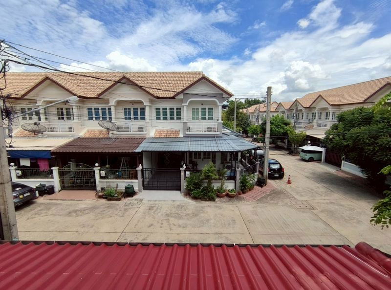 รูป ✨✨✨ ขายด่วน! ทาวน์โฮม “ดรีมเพลส สวนผัก 32” หลังมุม รีโนเวทใหม่  🚗ทำเลทอง ราชพฤกษ์ – ตลิ่งชัน เข้าออกได้หลายทาง - รูปที่ 1/13
