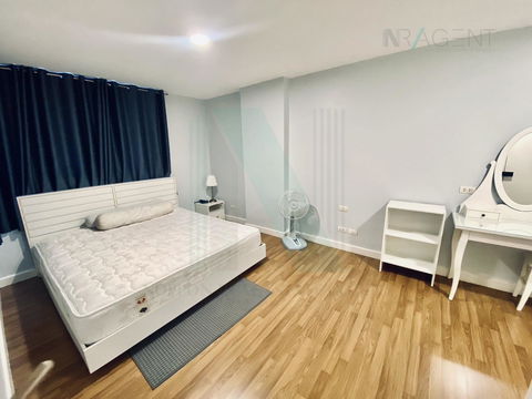 🎉 For Rent Condo THE CLOVER THONGLOR Building D, Floor 6,1 bed room, Room size 45.00 sqm
