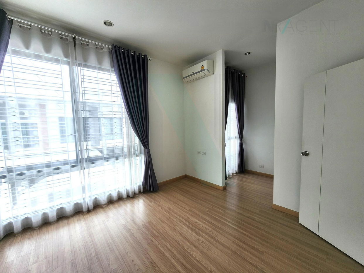 picture For Rent 2-story Townhouse UNIO TOWN SRINAKARIN - BANGNA 3 bedroom 2 bathroom - 7/8