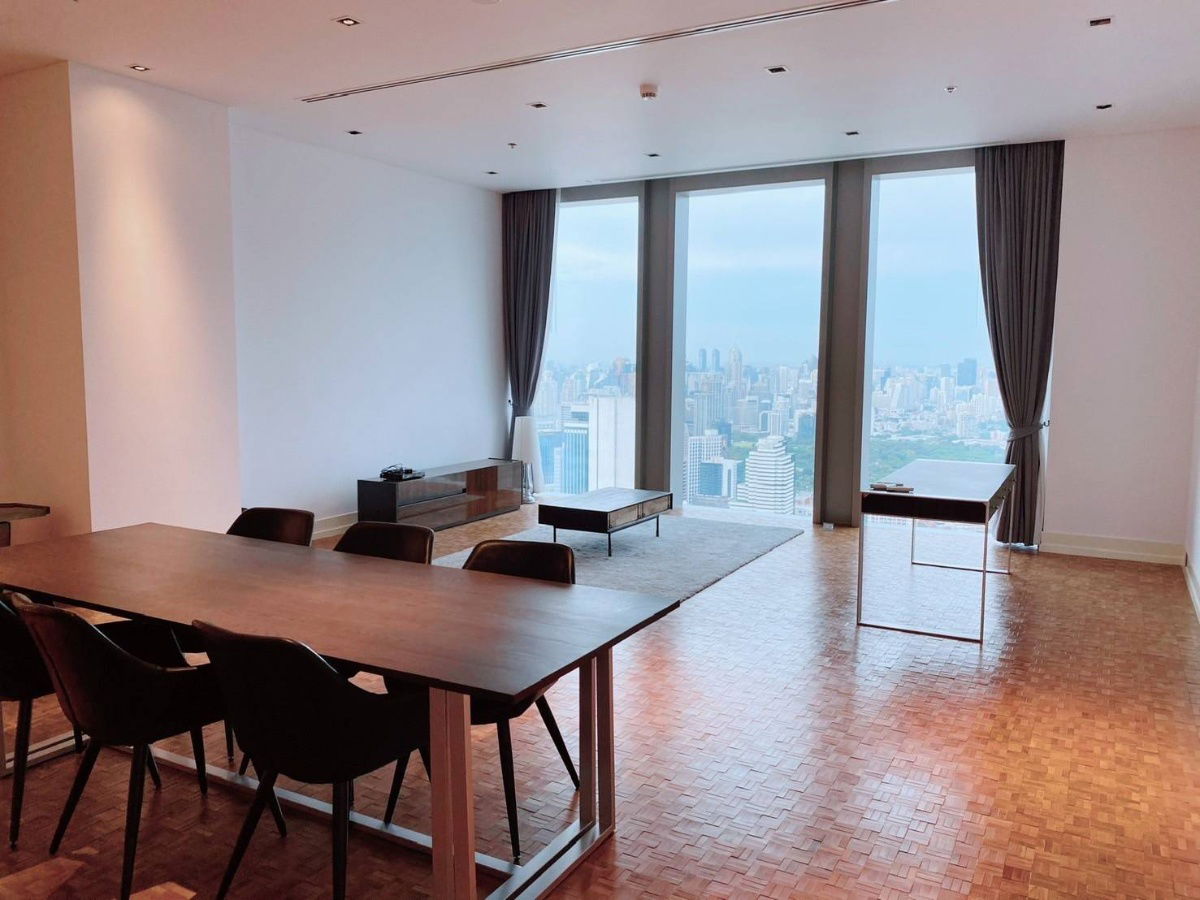 picture ♢ Prime Location ♢ 50++ Floor 151.10 sq.m. | 1 beds 2 baths | near BTS Chong Nonsi 2 mins, King Power Mahanakhon 3 mins, Sathorn Square 4 mins - 2/14
