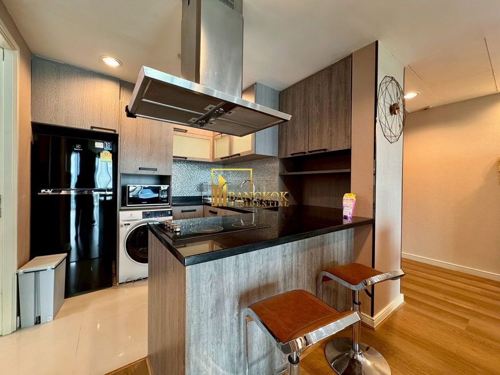 รูป Fullerton | Renovated 2 Bed Luxury Condo For Rent in Ekkamai - BR19639CD - รูปที่ 10/35