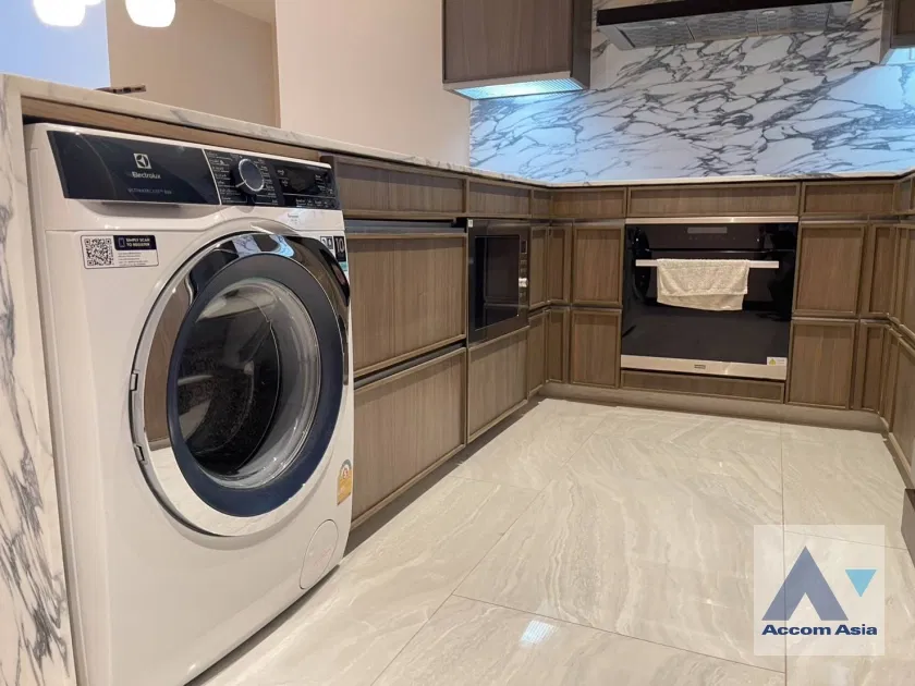 picture 🔼🔽 AccomA 📩  2 BR Condominium @The Met Sathorn (AA44437) - 11/20