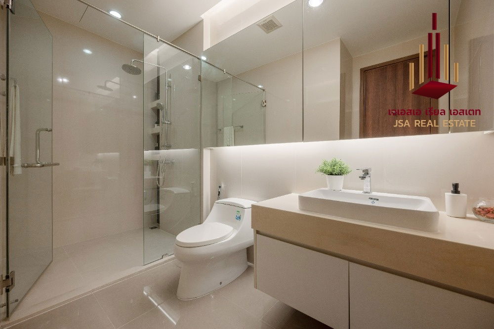 picture ✨ For Sale:  Menam Residences Condo ✨    💰 Only 13,900,000  THB - 9/10