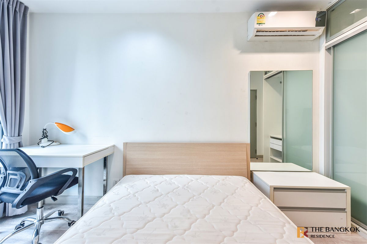 รูป คอนโด IDEO MOBI RAMA9 - ราคาเพียง 16,500 บาทเท่านั้น ห้องสวยมาก ทำเลดี พร้อมอยู่ ( Line ID: real_realestate หรือ เบอร์ 0842824246) - รูปที่ 13/17