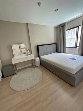 The Nest Sukhumvit 22 : 33 SQM. 2nd floor, Near BTS Phromphong ,Fully furnished, Electronic Appliances All Included. 
