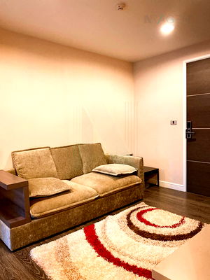 Condos for sale BTS Phrom Phong : For sell condo THE CREST SUKHUMVIT 49 Building , Floor 8,1 bed room, Room size 33.98 sqm