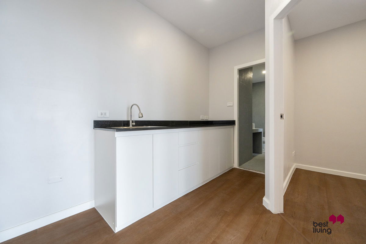 picture 🌟 FOR SALE: Pathumwan Resort 2 Bed, 2 Bath, 60 sqm,Steps from BTS Phayathai - 11/17