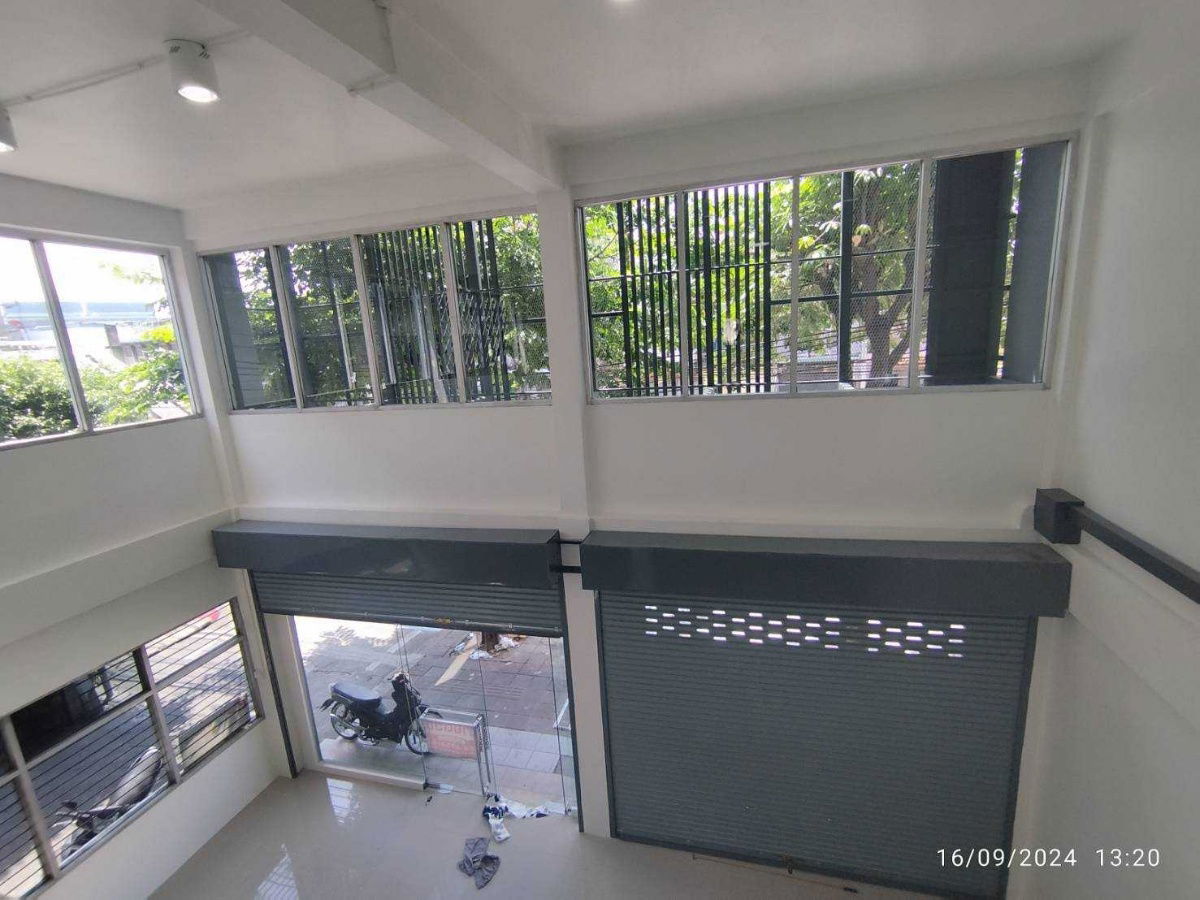 picture 4-Storey Commercial Building, 2 Units in Bang Sue, Bangkok - 7/44