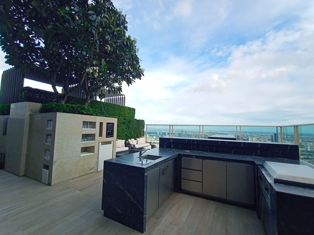 รูป Four Seasons Private Residences ( Luxury Condo next to the Chao Phraya River ) - รูปที่ 15/81