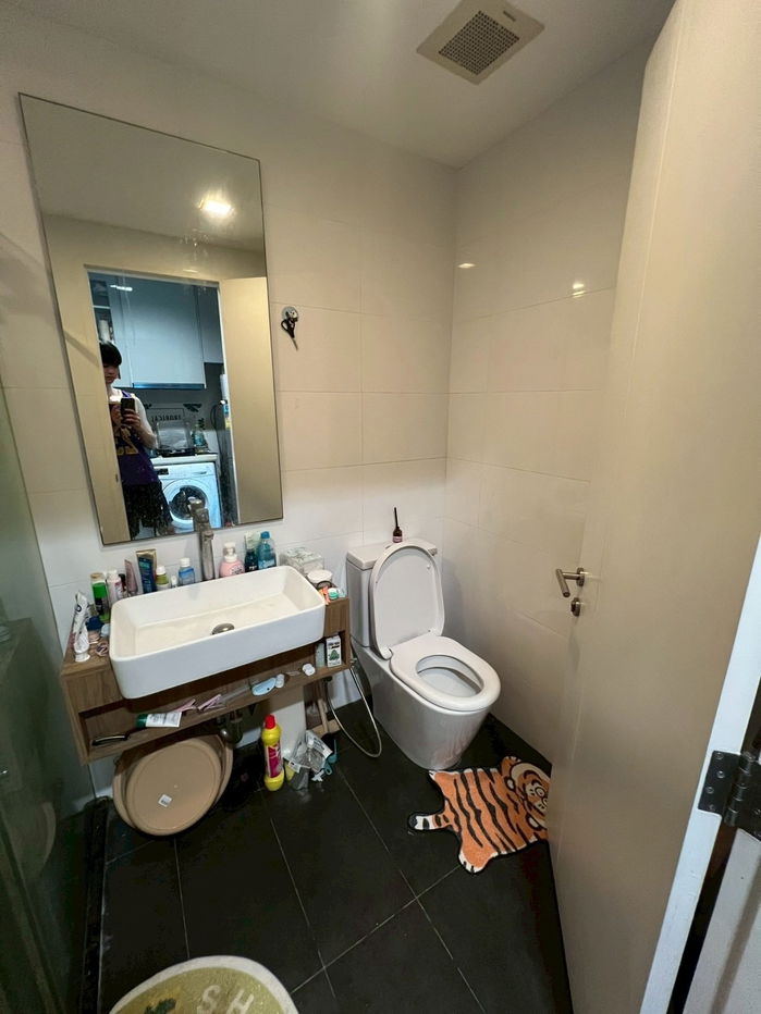 picture For sale: A Space ID Asoke-Ratchada, beautiful, cheap, good location, ready to move in, near MRT Rama 9. Interested? Add me on Line @841qqlnr - 14/20