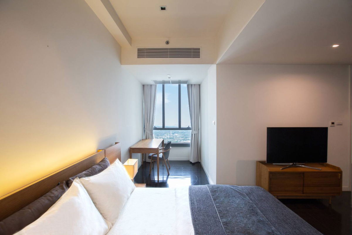 รูป The Pano Rama 3 - Top floor penthouse triplex with private swimming pool, Stunning views - รูปที่ 9/12