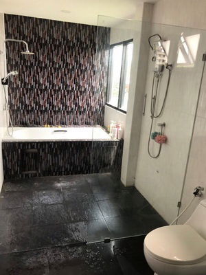 picture FOR RENT DETACHED HOUSE POOL VILLA UDOMSUK / 5 bedrooms 3 bathrooms / 60 Sqw. 400 Sqm. **90,000** CLOSE TO BTS UDOMSUK - 9/14