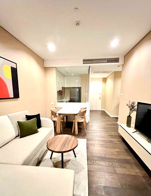 Condos for rent : For rent: The Saint Residences, 2 bedrooms, beautiful, ready to move in, near MRT Phahon Yothin. Interested? Add me on Line @841qqlnr