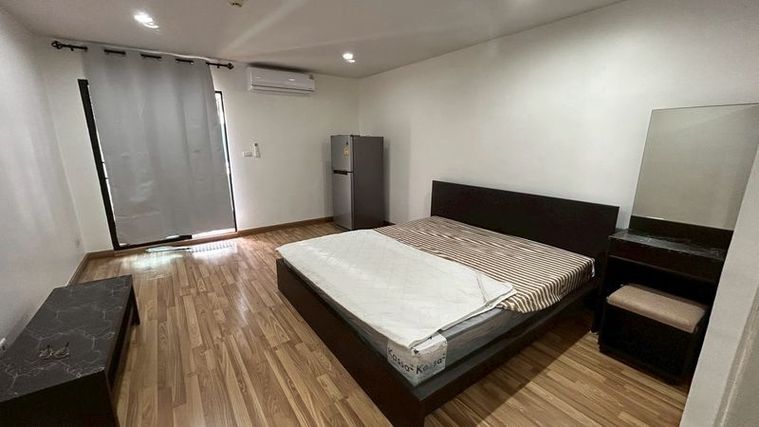 ECH250922 ให้เช่า Regent Home 15 แจ้งวัฒนะ | Studio 30 ตรม. | ชั้น 12 วิวสระ | 7,500 บ./เดือน