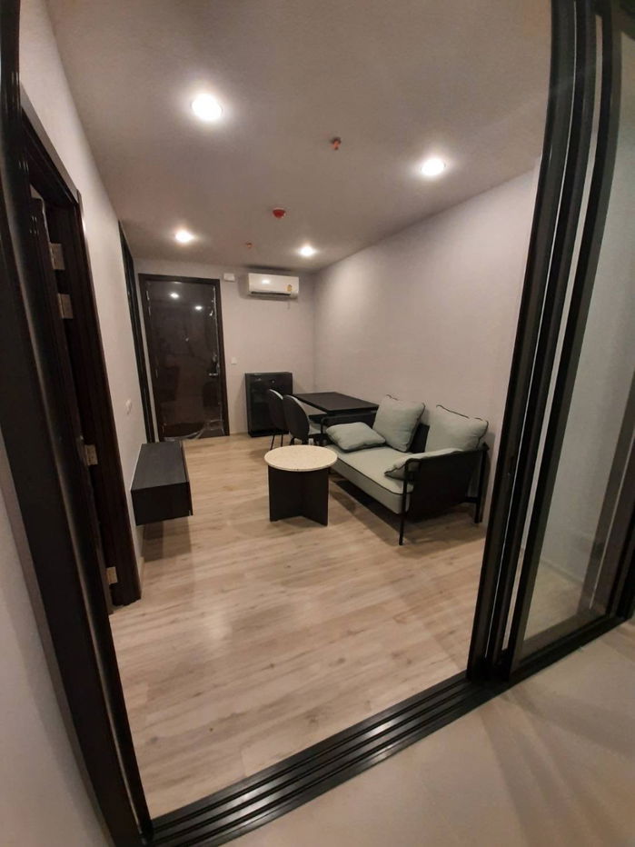 picture WS2990 [Rent] XT Huaikhwang 🚆 MRT Huai Khwang 💰 Rent 22,000 baht/month - 3/7