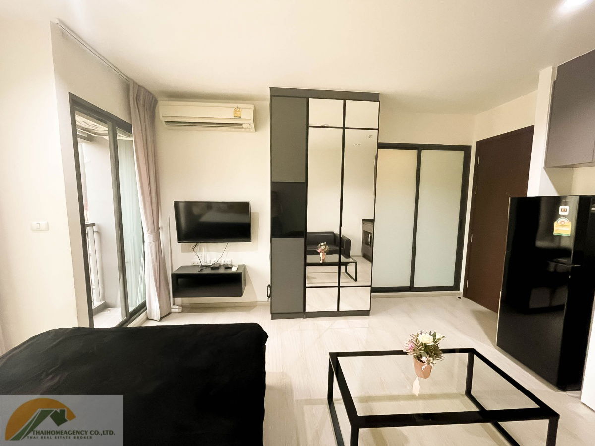 รูป Rent 1 bed 1baht 24 sqm Rhythm Asoke 1 Condo Minimum contract 1 year contract we have many units here pls contact us Can Negoวิวสวน - รูปที่ 12/15